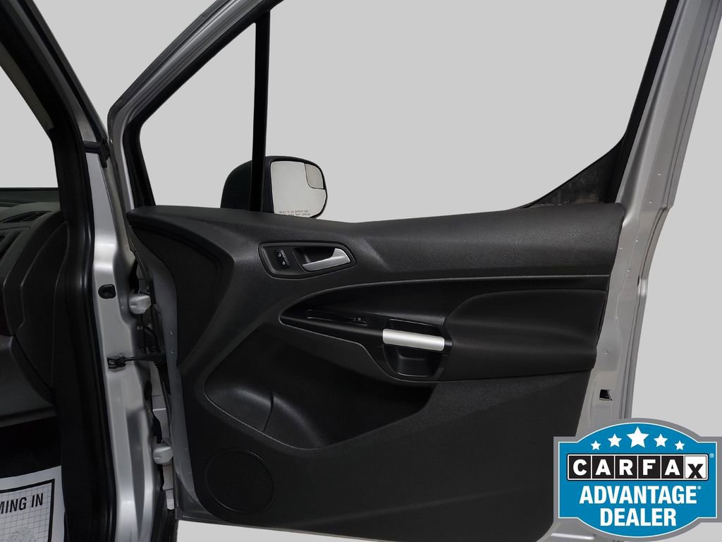 Used 2017 Ford Transit Connect XLT image 26