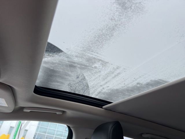 Used 2024 Ford Edge SEL w/ Convenience Package image 24