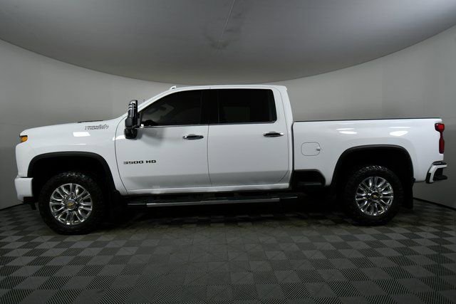 Used 2022 Chevrolet Silverado 3500 High Country w/ Z71 Off-Road Package image 16