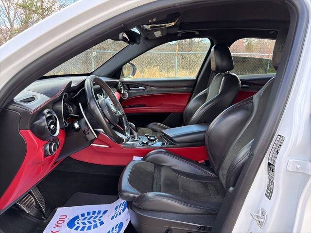 Used 2018 Alfa Romeo Stelvio Quadrifoglio w/ Driver Assist Dynamic Package image 24