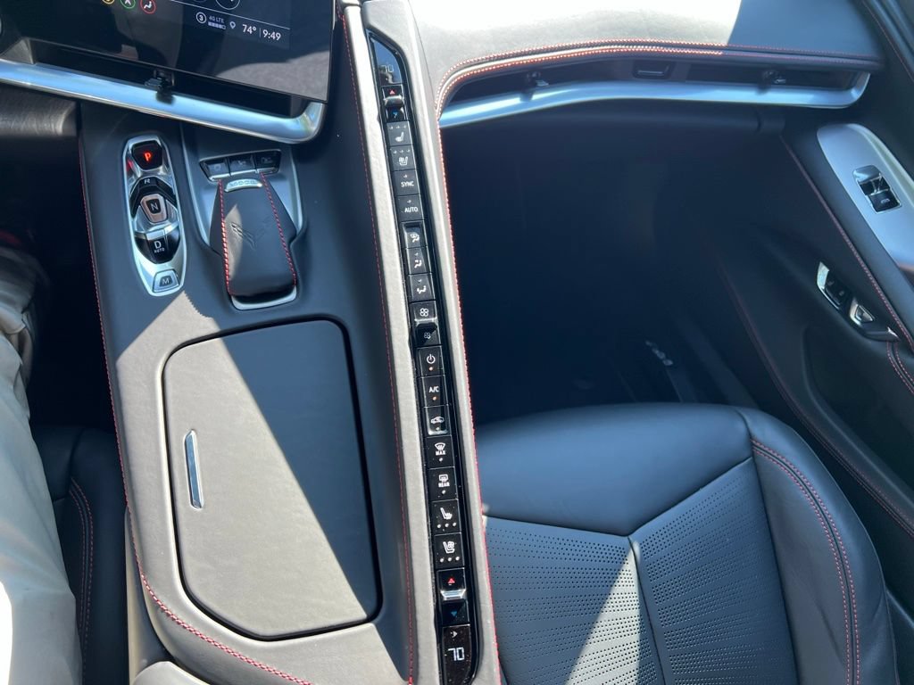 Used 2023 Chevrolet Corvette Stingray Premium Cpe w/ Battery Protection Package RWD image 19