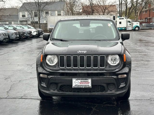 Used 2022 Jeep Renegade Sport AWD/4WD image 2