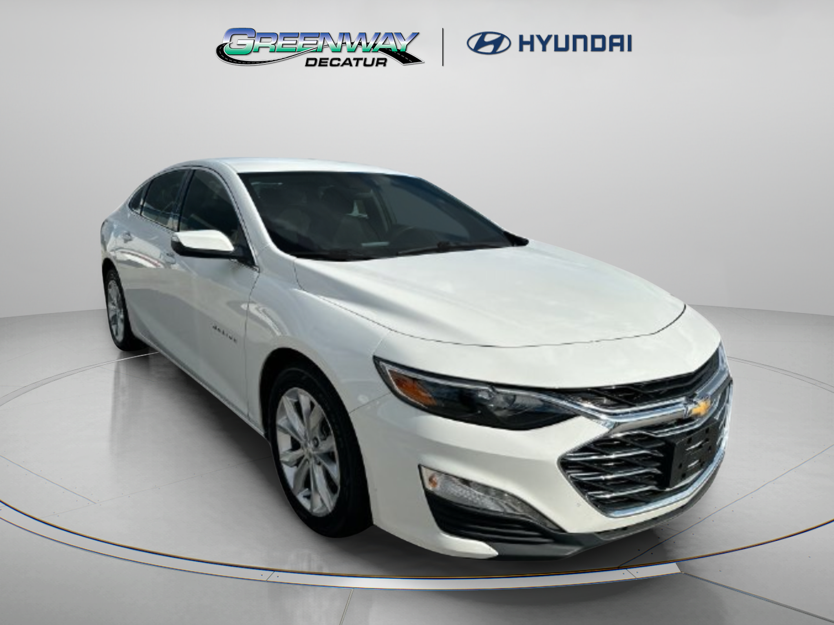 Used 2023 Chevrolet Malibu LT FWD image 2