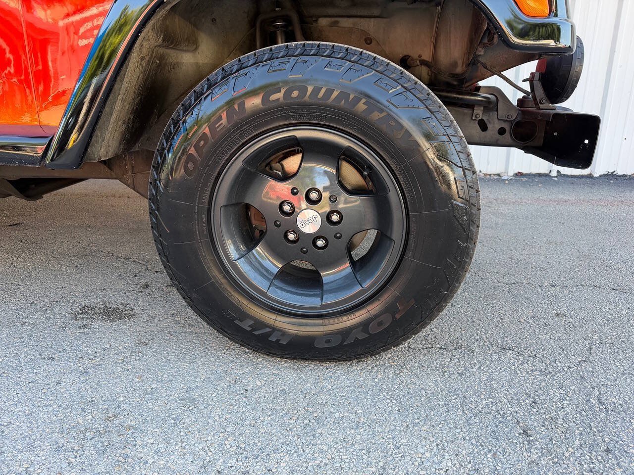 Used 2003 Jeep Wrangler Sahara AWD/4WD image 31