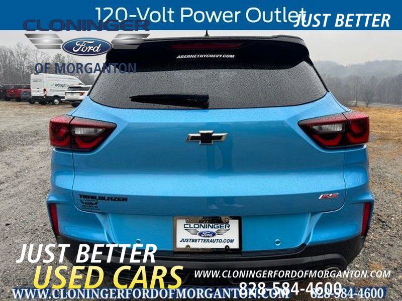 Used 2025 Chevrolet TrailBlazer RS w/ Convenience Package image 6