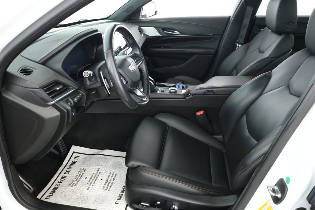 Used 2021 Cadillac CT4 V w/ Technology Package image 19