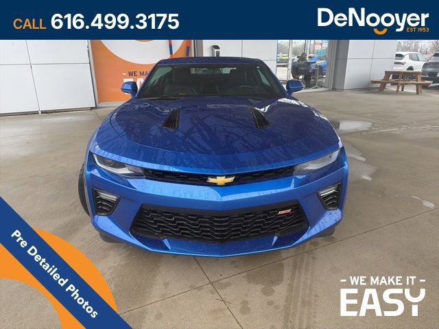 Used 2017 Chevrolet Camaro SS image 8