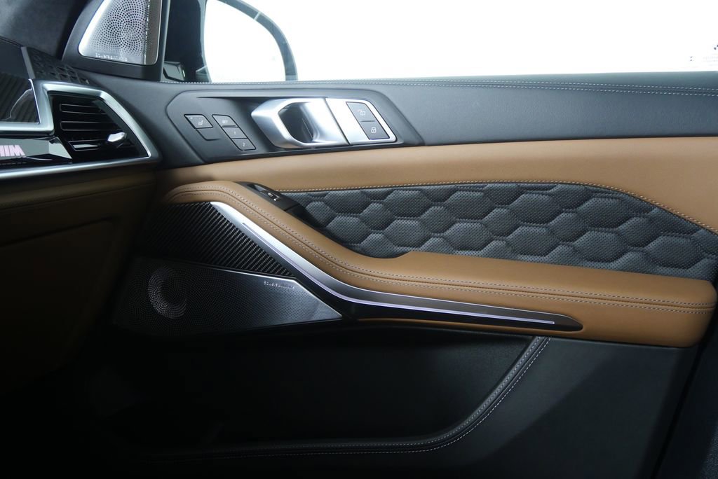 New 2026 BMW X5 M Competition w/ Executive Package AWD/4WD image 25