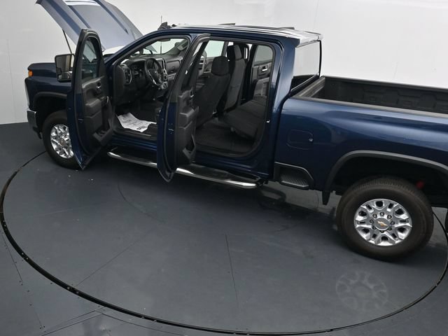 Used 2022 Chevrolet Silverado 2500 LT w/ Convenience Package AWD/4WD image 47