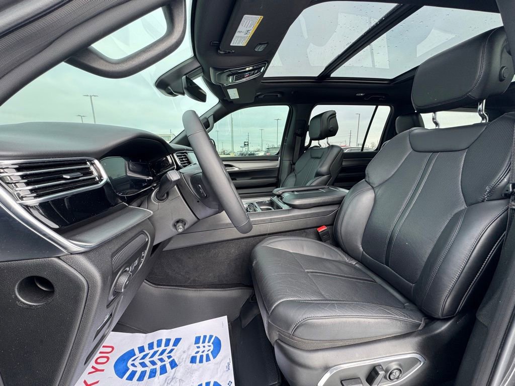 Used 2024 Jeep Wagoneer Series II image 28