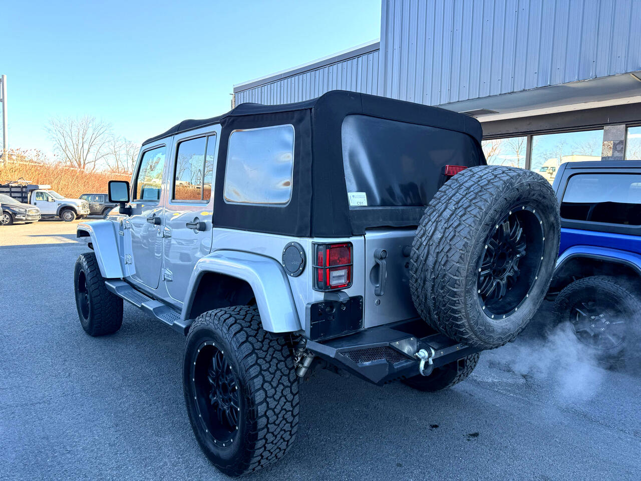 Used 2016 Jeep Wrangler Unlimited Sport image 9