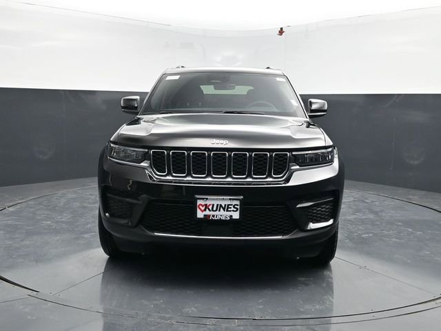 New 2026 Jeep Grand Cherokee Laredo X AWD/4WD video 2