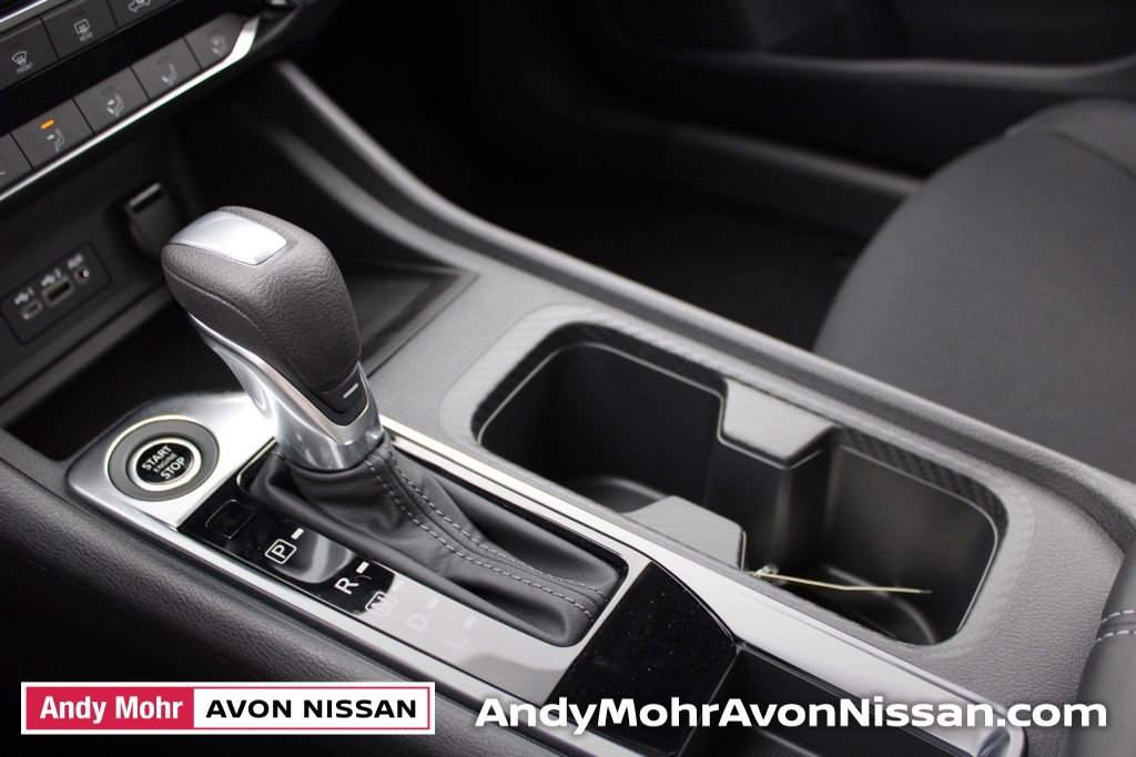 New 2025 Nissan Sentra SV image 25