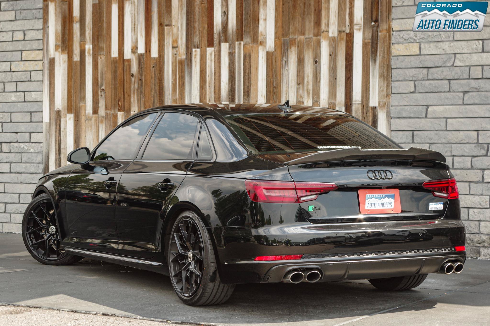 Used 2019 Audi S4 Premium Plus w/ Premium Plus Package AWD/4WD image 4
