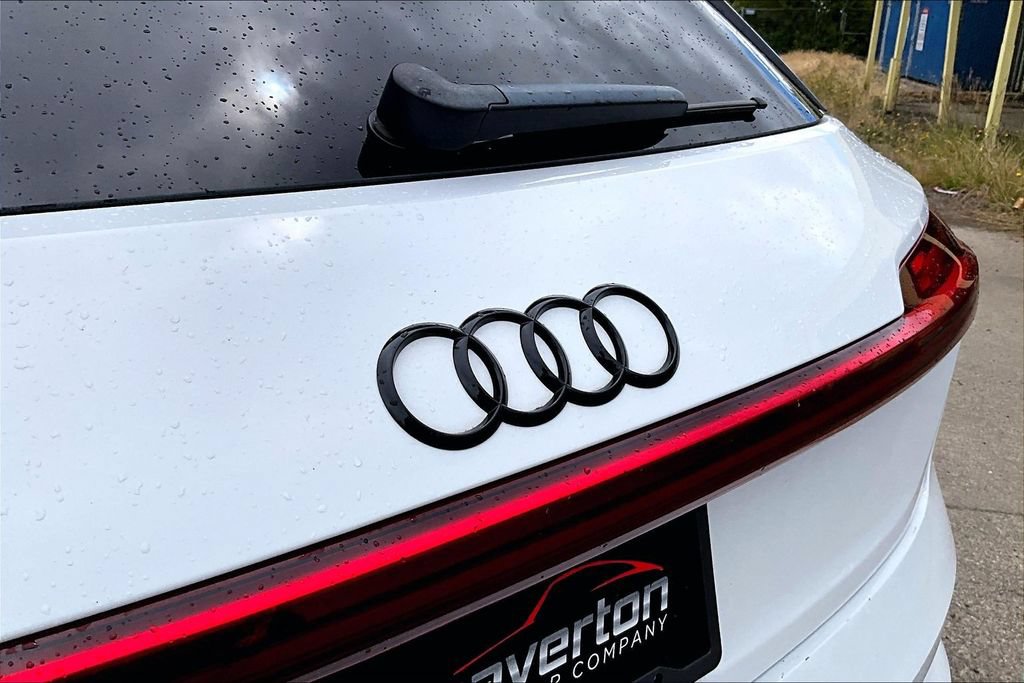 Used 2019 Audi e-tron Prestige AWD/4WD image 33