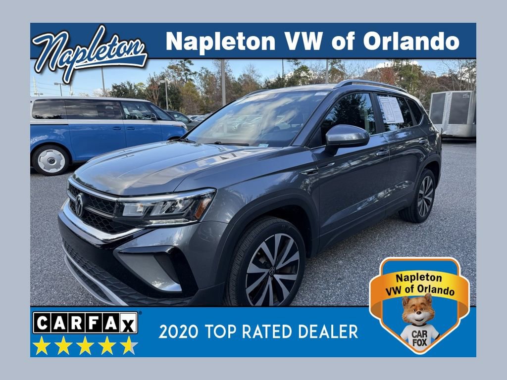 Used 2022 Volkswagen Taos SE image 1