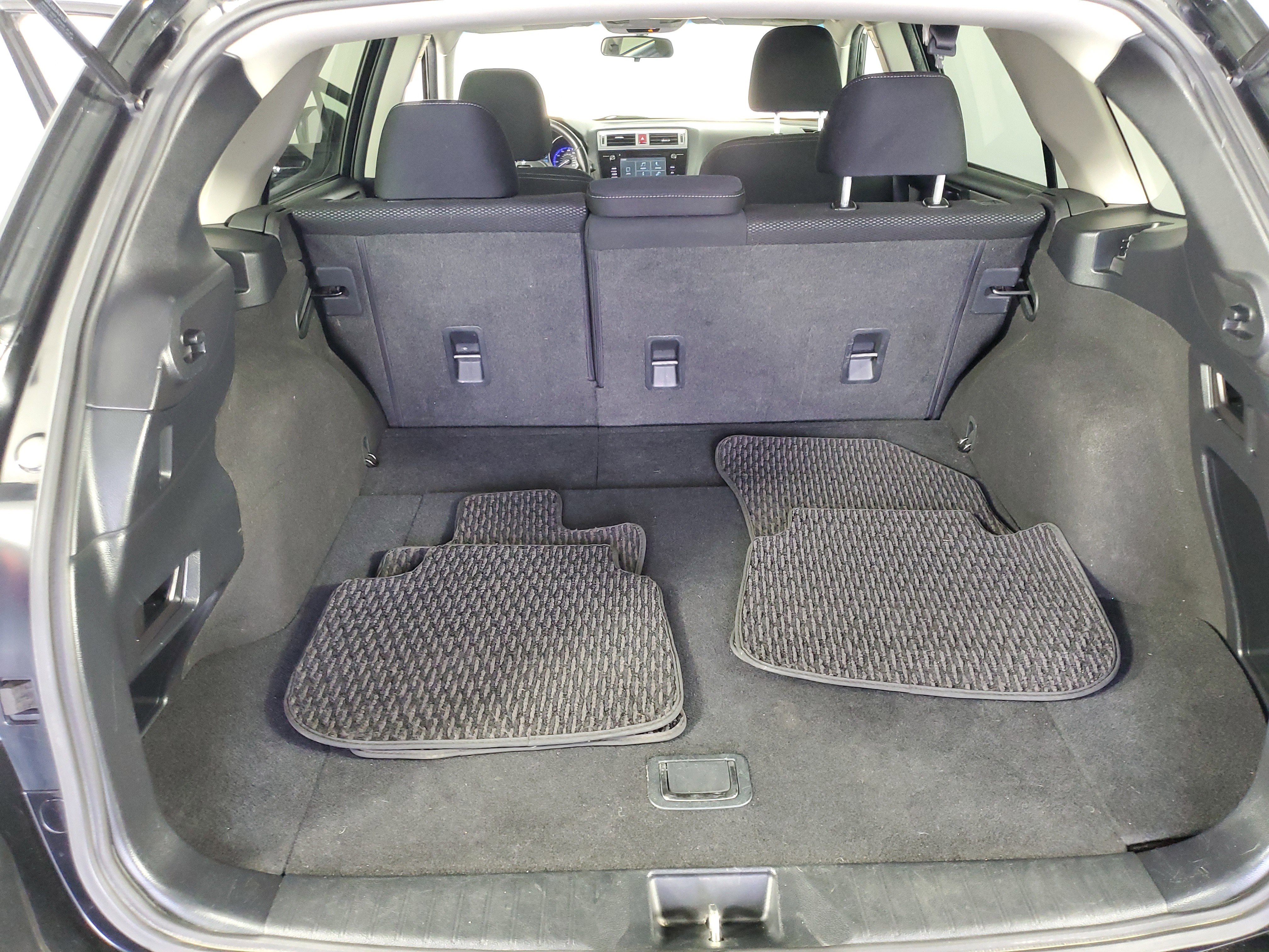 Used 2015 Subaru Outback 2.5i Premium AWD/4WD image 31