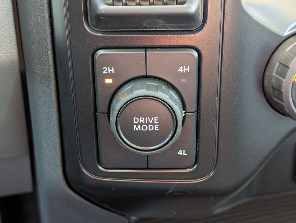 New 2026 Ford F550 4x4 Regular Cab Super Duty image 27