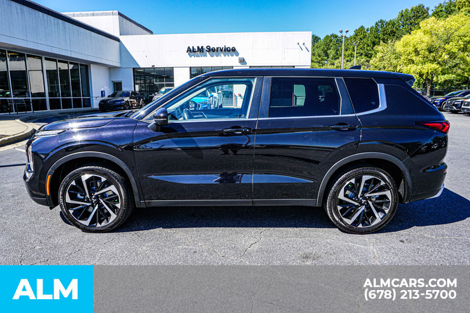 Used 2024 Mitsubishi Outlander SE AWD/4WD image 6
