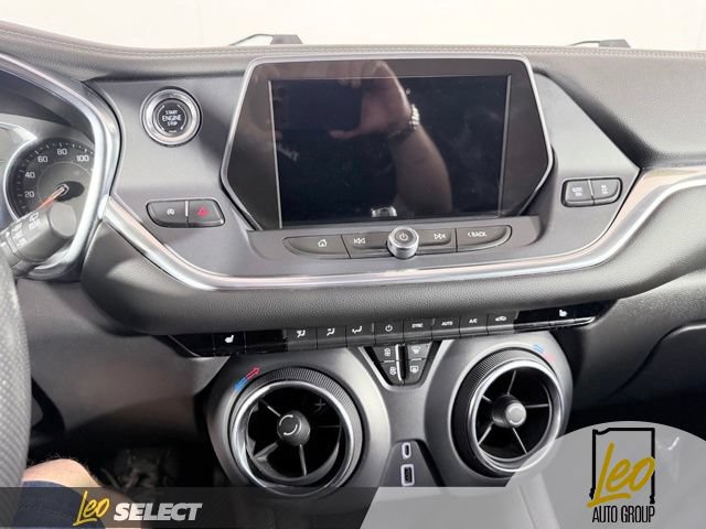 Used 2021 Chevrolet Blazer LT FWD image 17