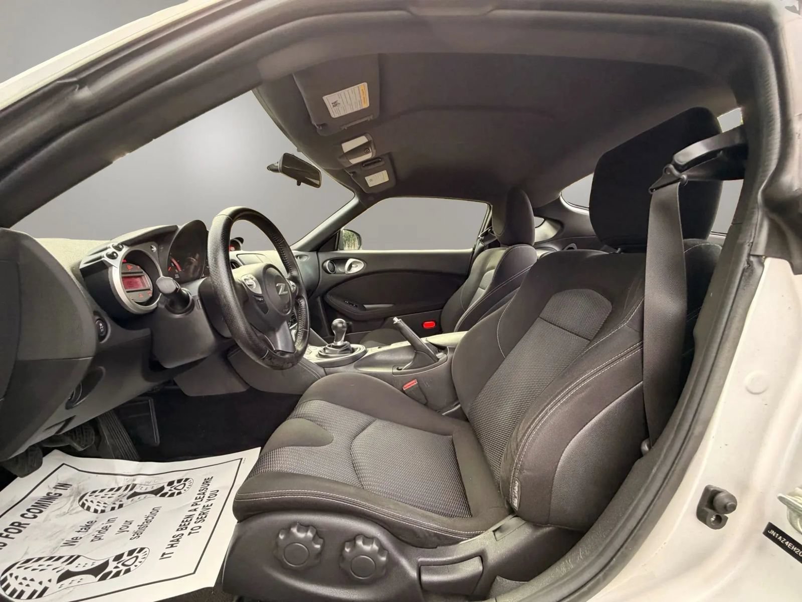 Used 2012 Nissan 370Z Coupe RWD image 21