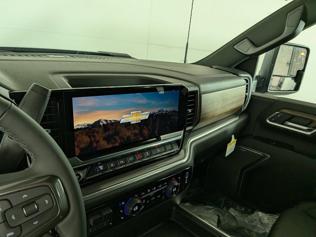 New 2026 Chevrolet Silverado 2500 High Country w/ High Country Premium Package AWD/4WD image 21