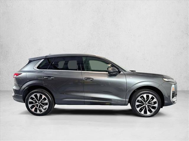 New 2026 Audi Q3 quattro 2.0T AWD/4WD image 4