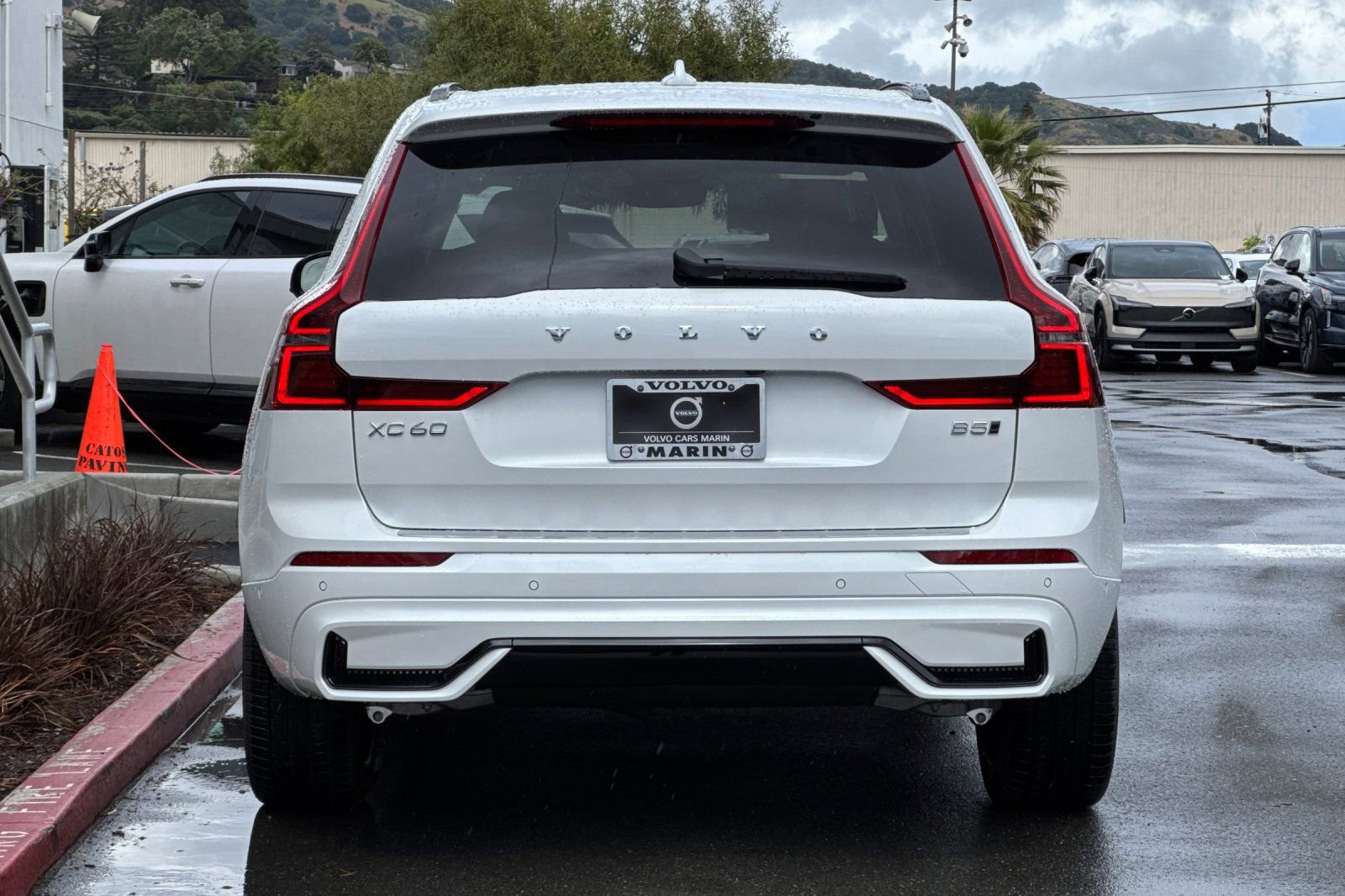 New 2026 Volvo XC60 B5 Ultra AWD/4WD image 7