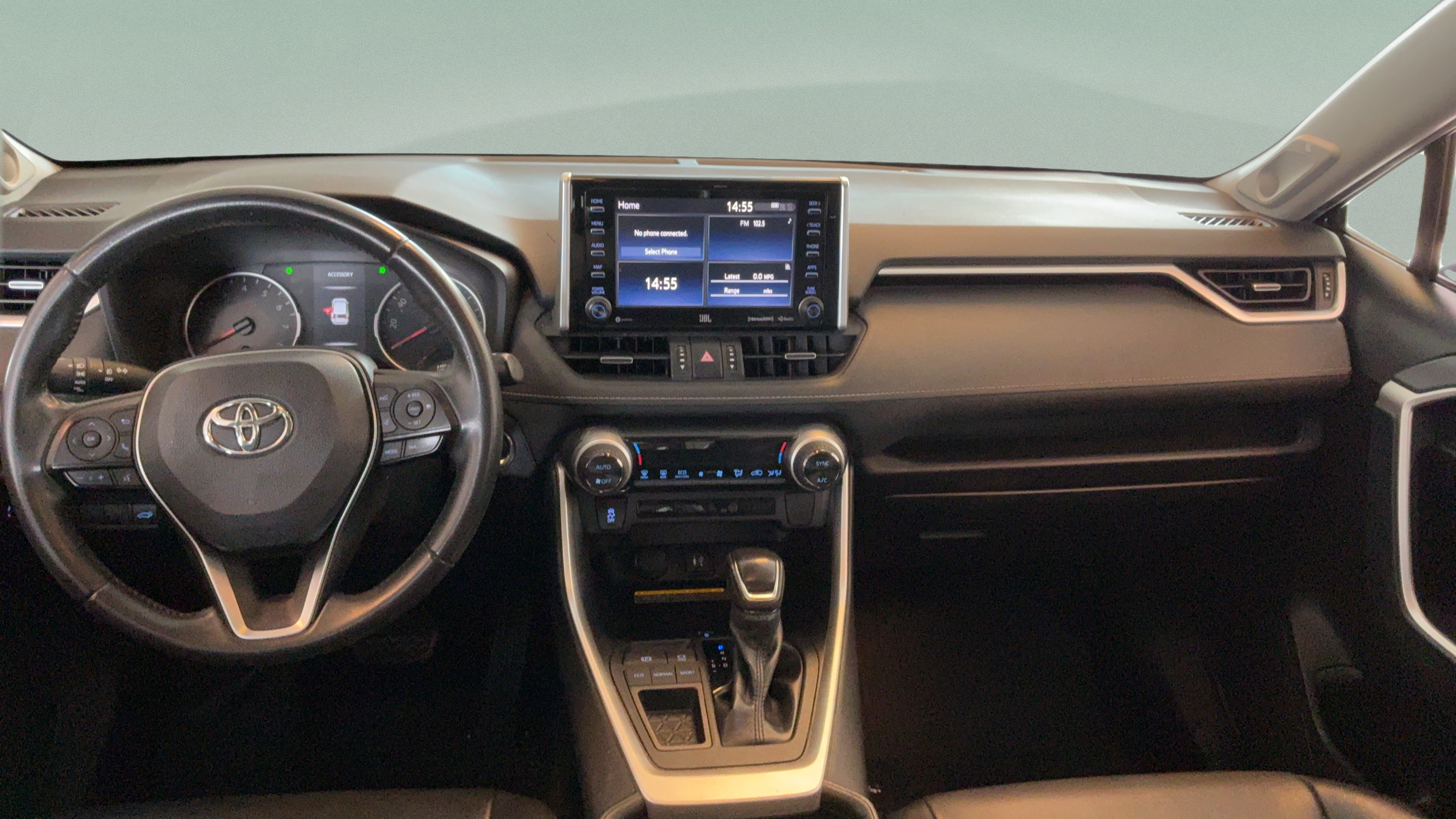 Used 2019 Toyota RAV4 XLE Premium w/ Advanced Technology Package FWD image 28