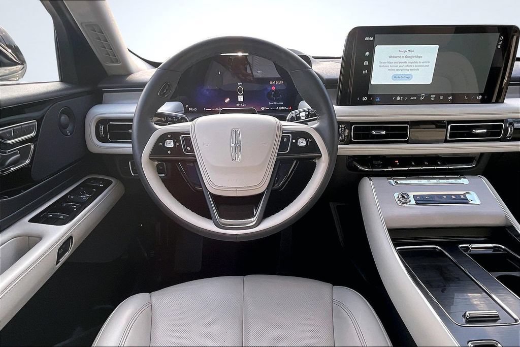 Used 2026 Lincoln Aviator Reserve RWD image 10