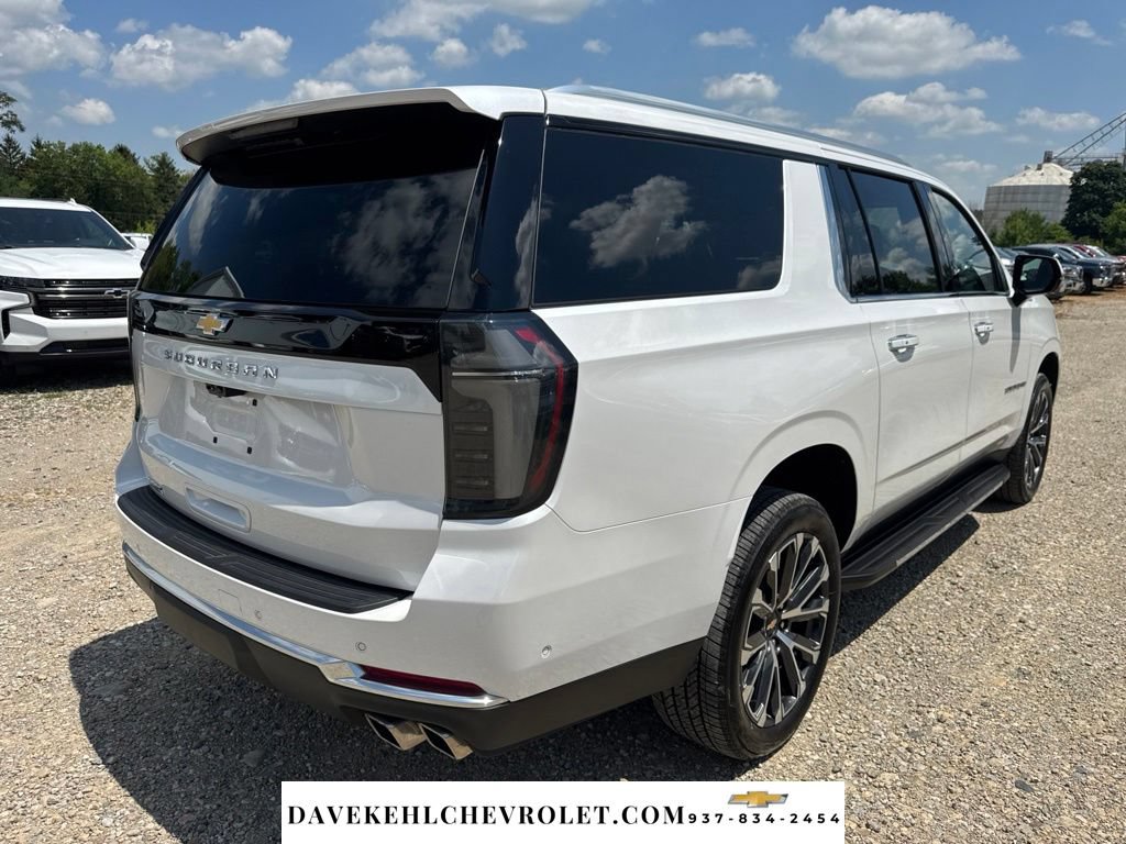 Used 2025 Chevrolet Suburban High Country w/ Sun And Tow Package AWD/4WD image 6