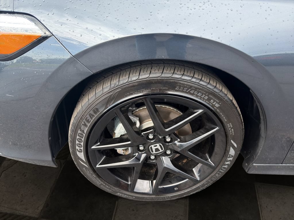 Used 2025 Honda Civic Sport image 9