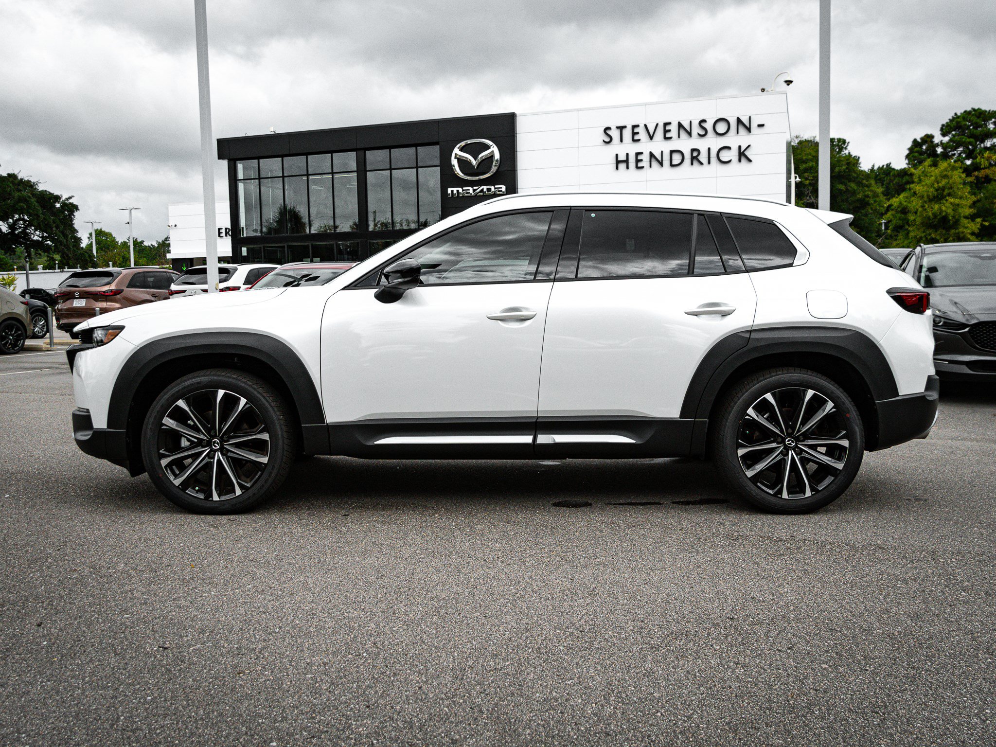 Used 2025 MAZDA CX-50 AWD 2.5 Turbo w/ Accent Package image 16