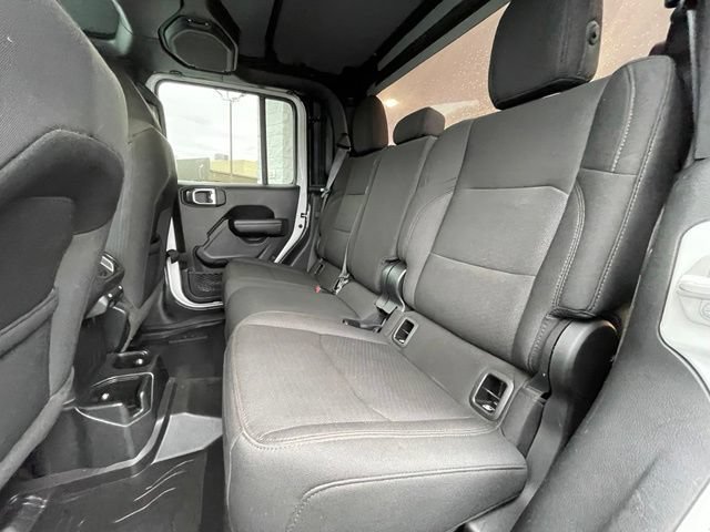 Used 2023 Jeep Gladiator Sport AWD/4WD image 24