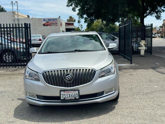 Used 2015 Buick LaCrosse Leather image 2