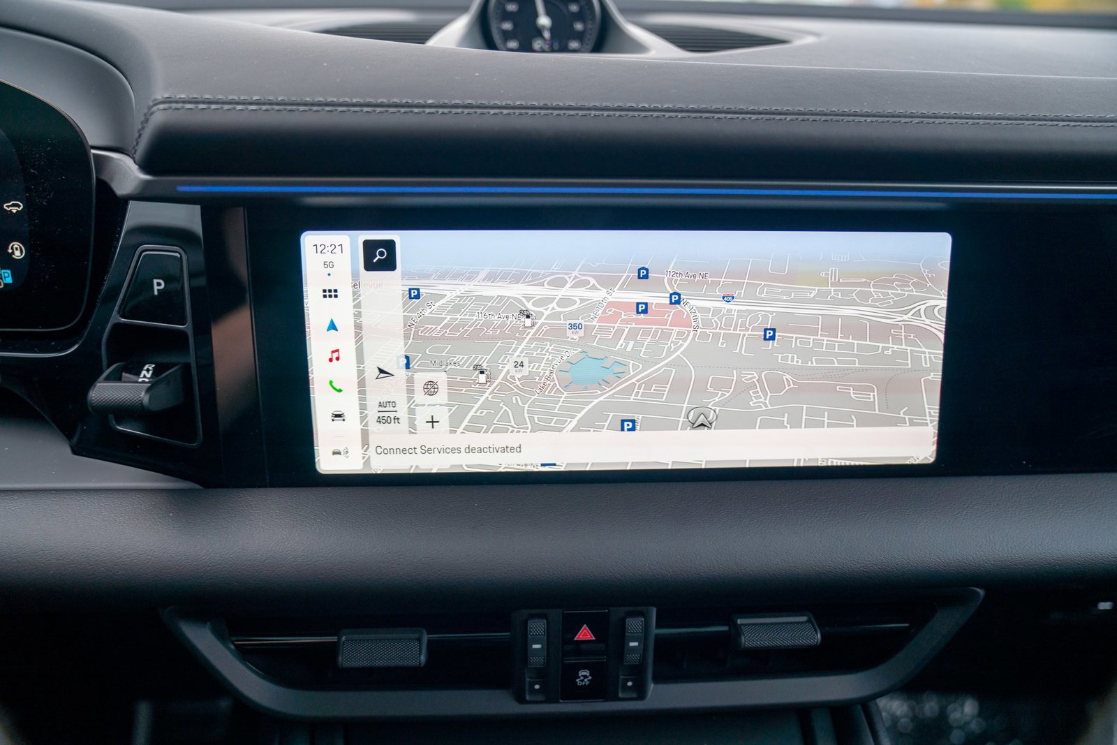 New 2025 Porsche Macan 4S Electric image 18