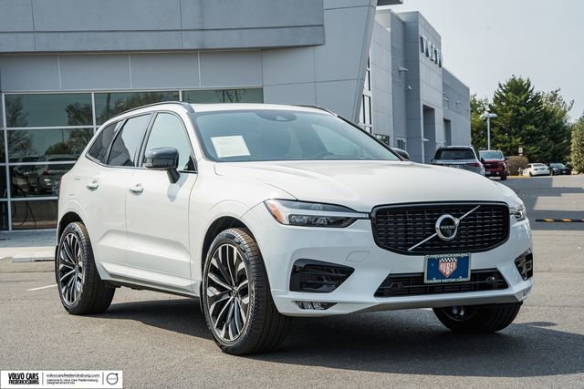 Used 2021 Volvo XC60 T6 R-Design w/ Advanced Package