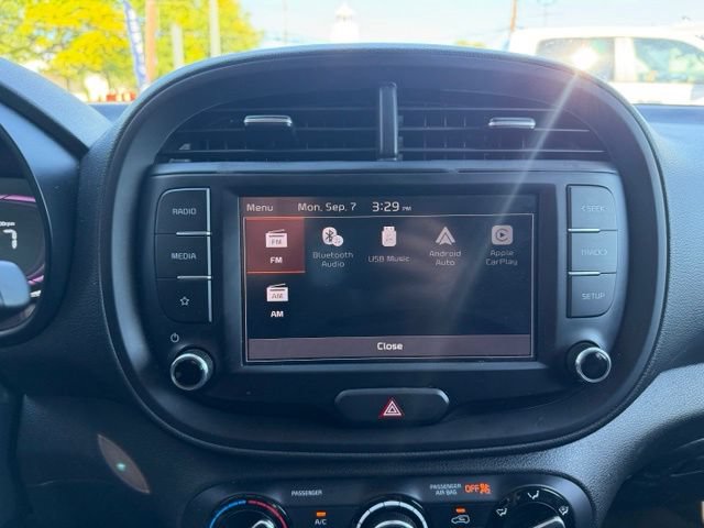Used 2024 Kia Soul LX w/ Option Group 015 FWD image 37