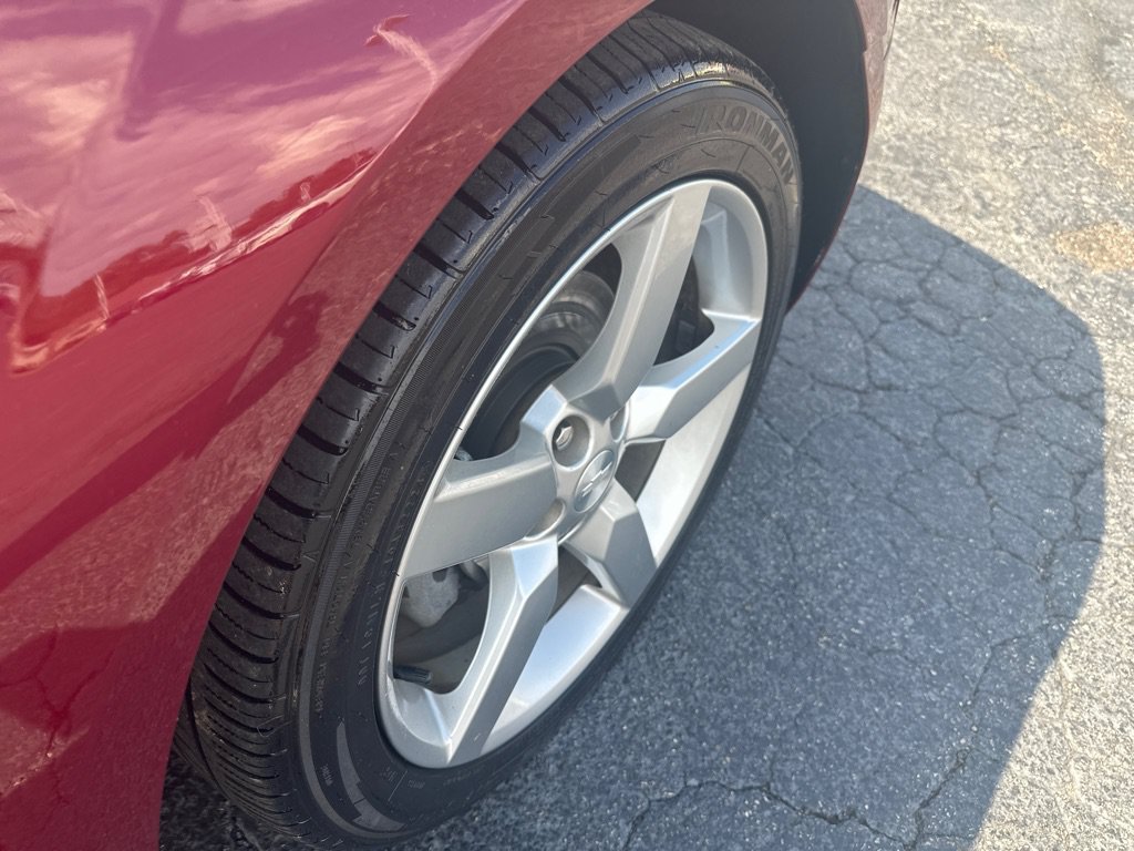 Used 2010 Chevrolet Camaro LT RWD image 8