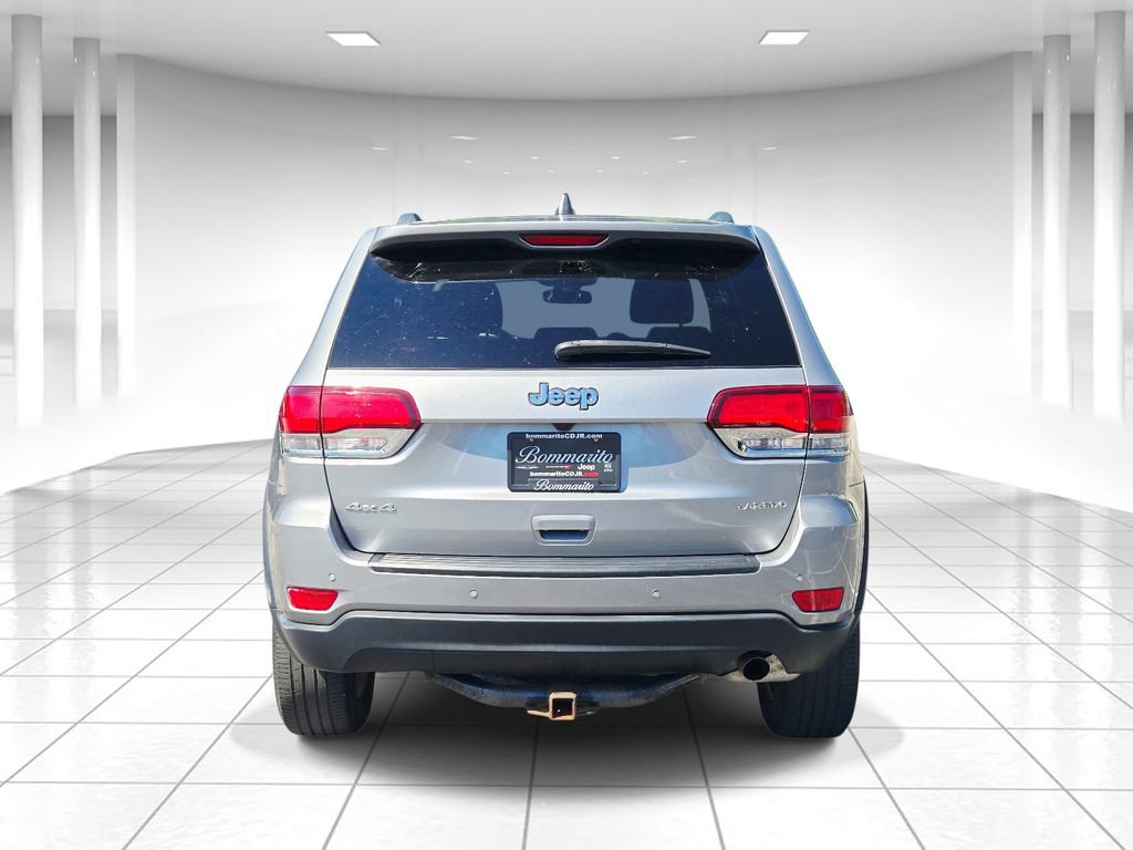 Certified 2021 Jeep Grand Cherokee Laredo AWD/4WD image 4
