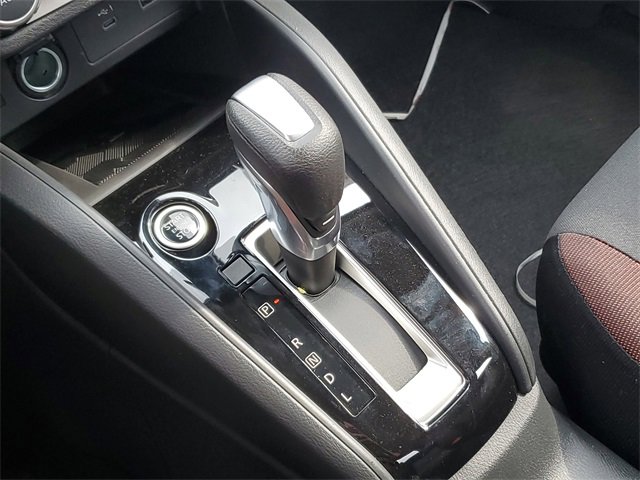 New 2025 Nissan Versa SR w/ Trunk Package image 27