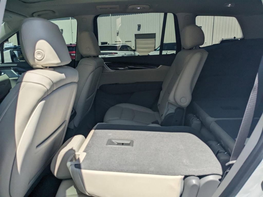 New 2025 Cadillac XT6 Premium Luxury w/ Technology Package image 13