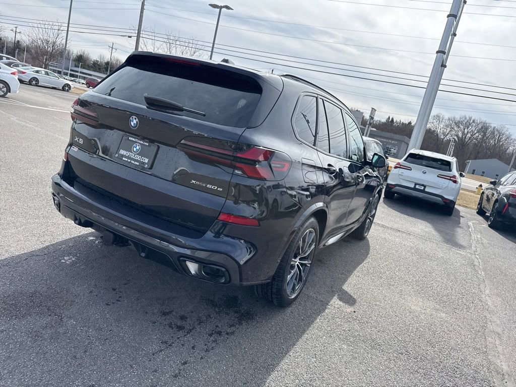 New 2026 BMW X5 xDrive50e image 23