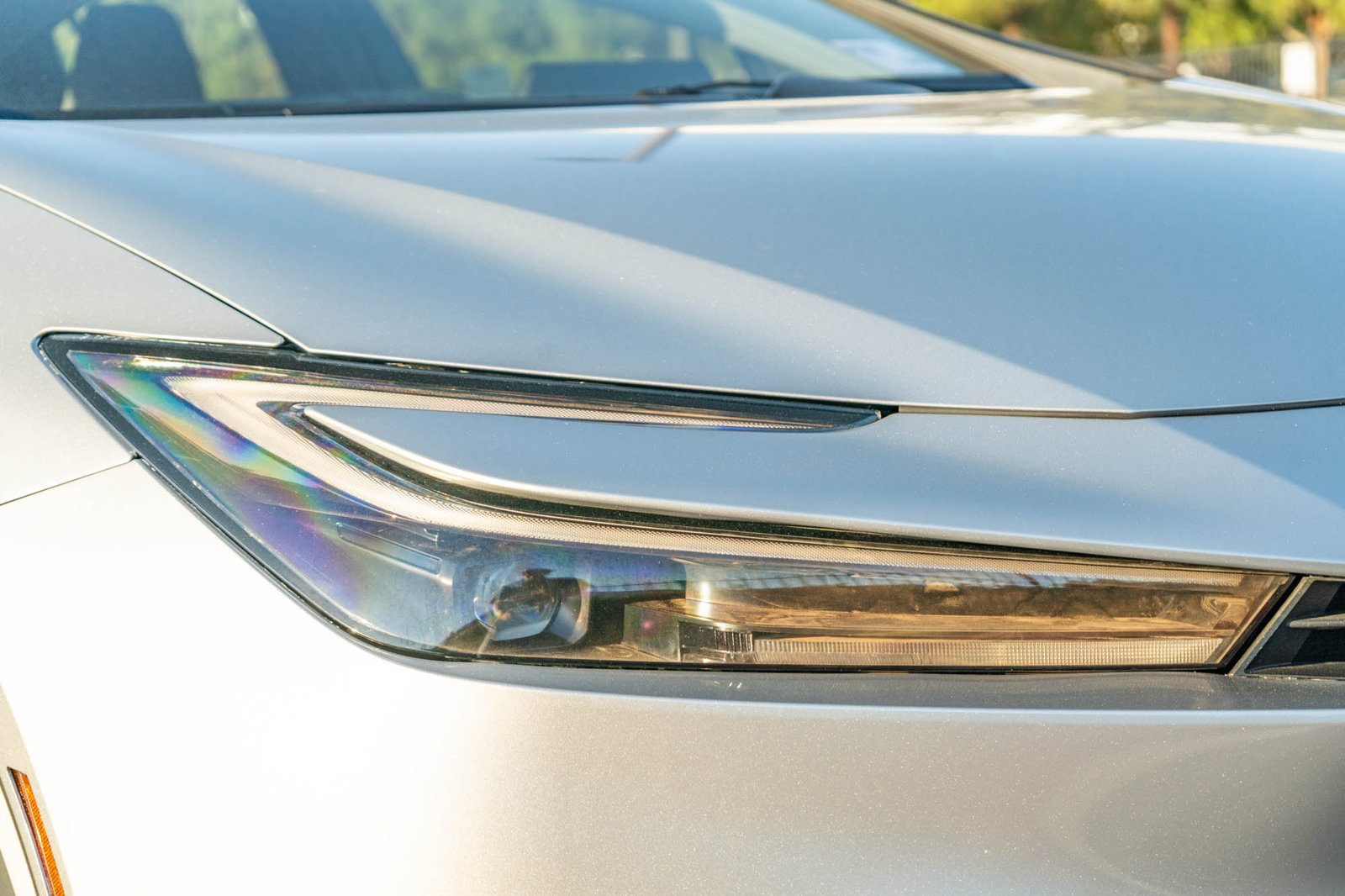 Used 2024 Toyota Prius LE FWD image 13