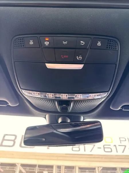 Used 2019 Mercedes-Benz C 300 4MATIC Sedan image 39