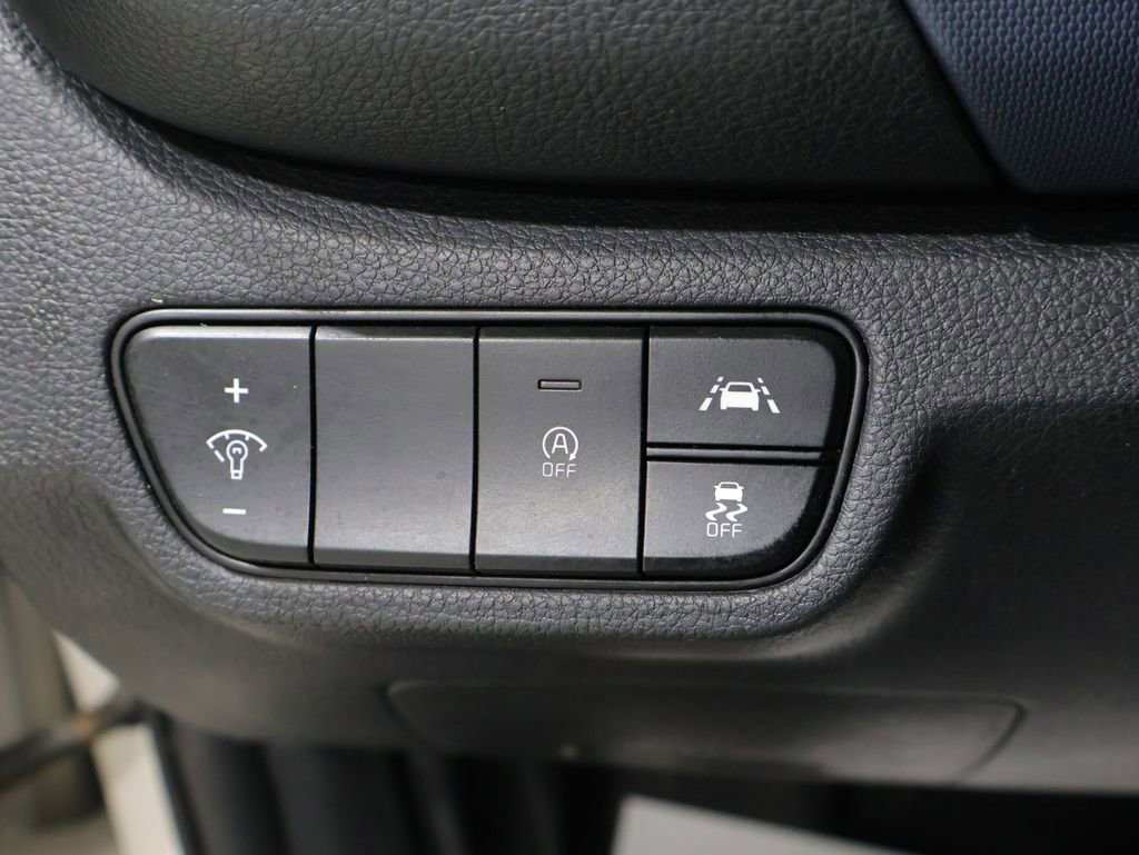 Used 2021 Kia Seltos S image 31