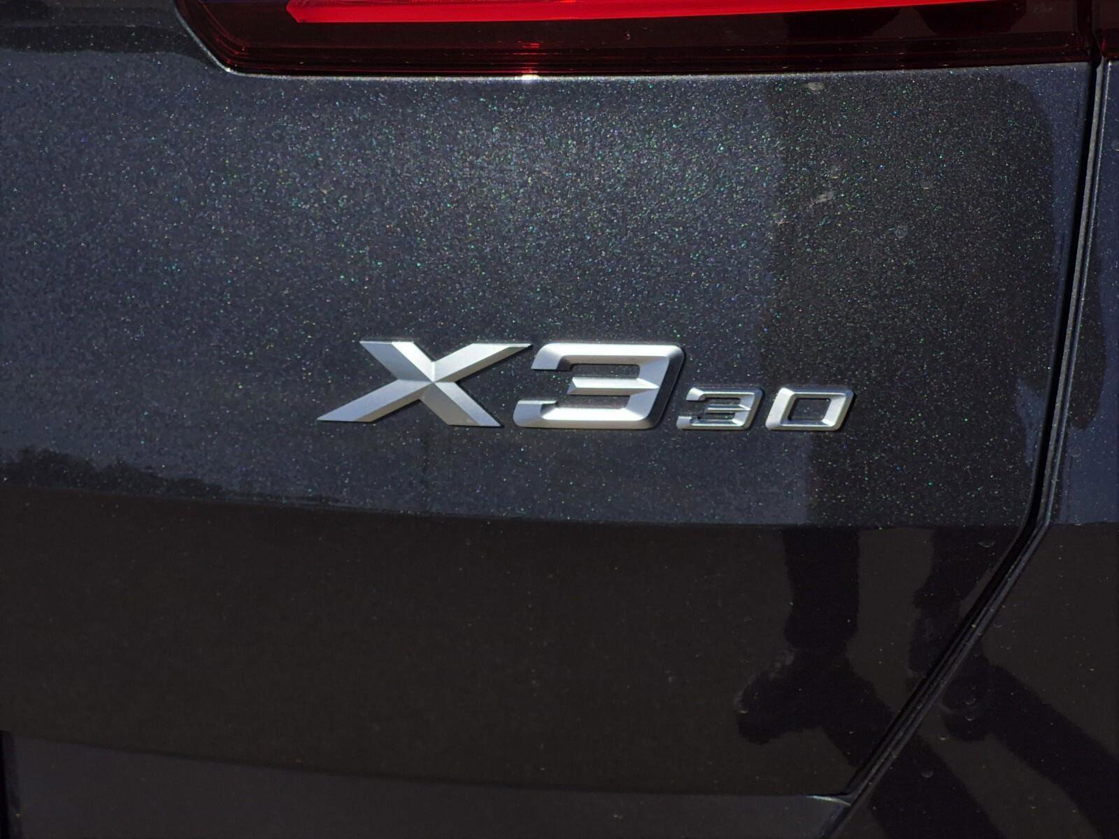 Certified 2025 BMW X3 xDrive30i w/ Premium Package image 10