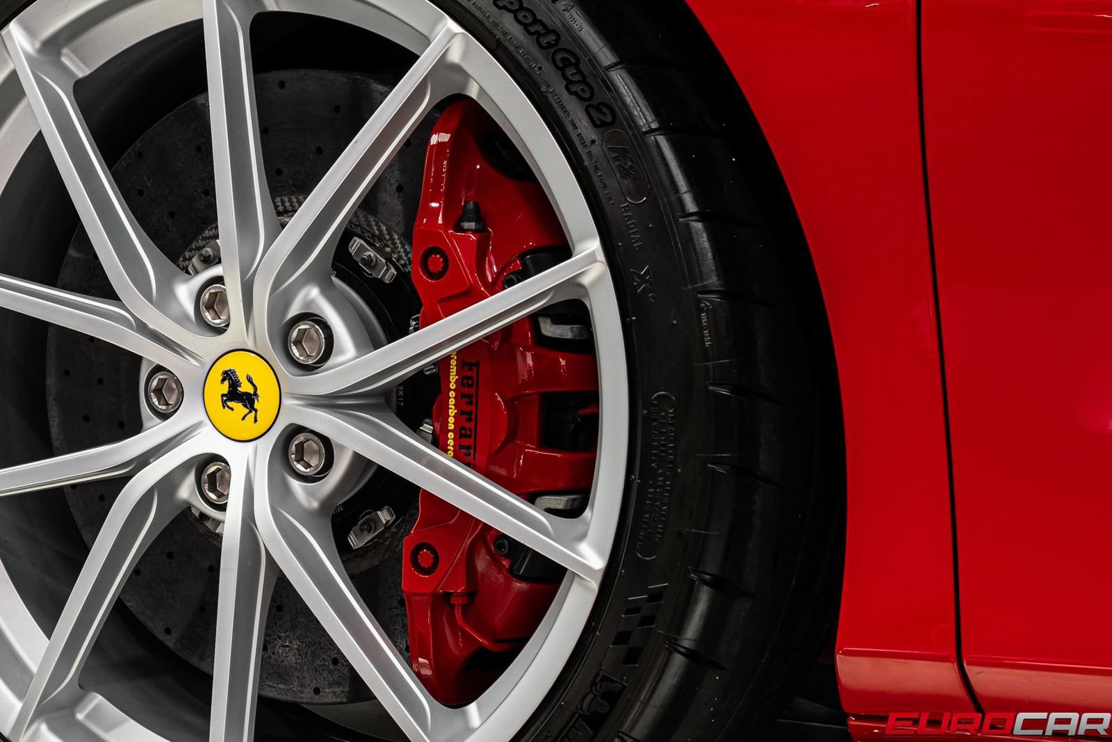 Used 2019 Ferrari 488 Pista Coupe RWD image 33