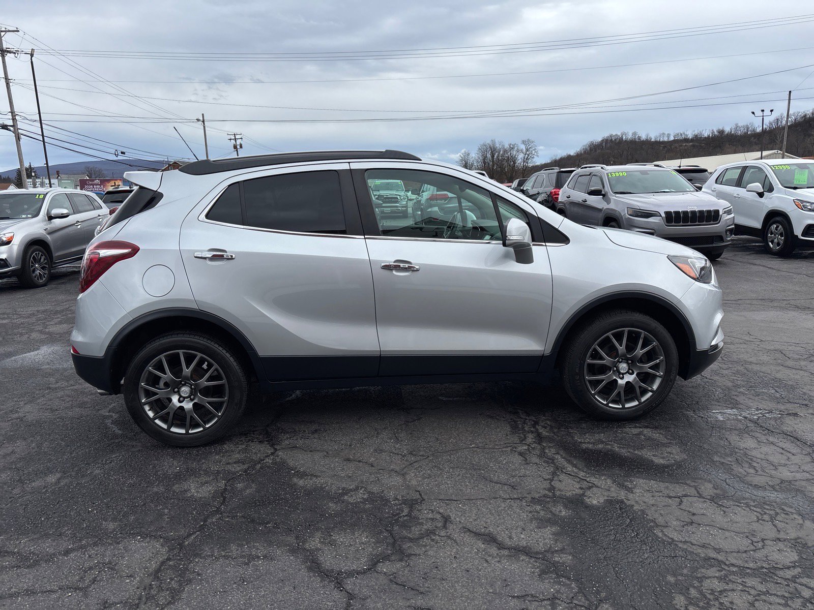 Used 2018 Buick Encore Sport Touring w/ Safety Package AWD/4WD image 8