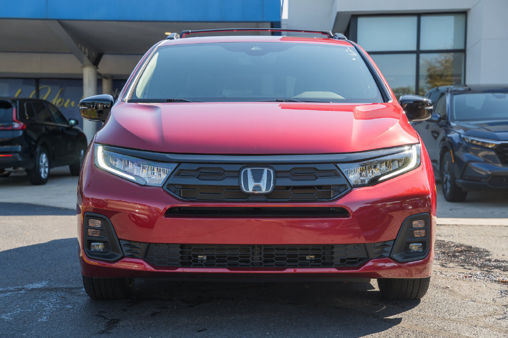 New 2027 Honda Odyssey Sport-L image 2